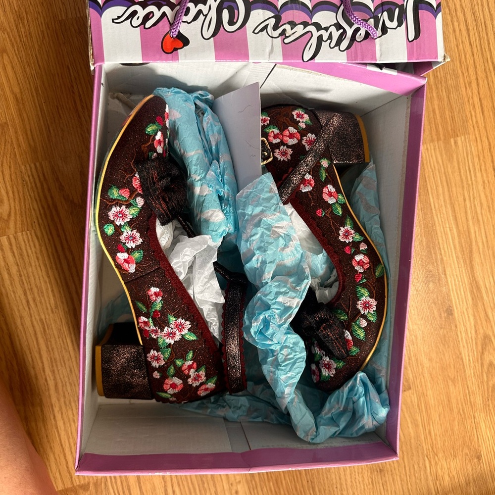 Irregular choice size 9 Floral Embroidered Heels